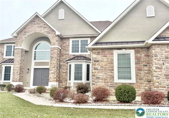 Homes for sale in Palmer Twp, PA | 37 Saddle Ln, Palmer Twp, PA 18045 | MLS# 778724