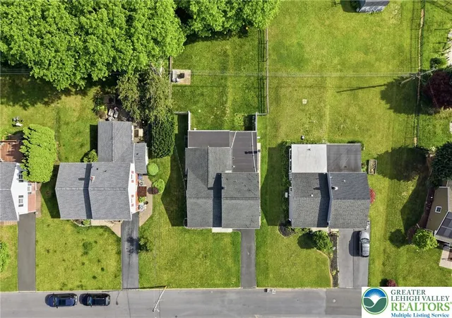 Homes for sale in Salisbury Twp, PA | 1445 Exeter Rd, Salisbury Twp, PA 18103 | MLS# 778409