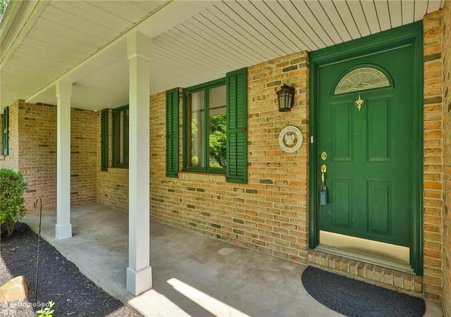 Homes for sale in Upper Macungie Twp, PA | 6124 Hilltop Rd, Upper Macungie Twp, PA 18069 | MLS# 778735