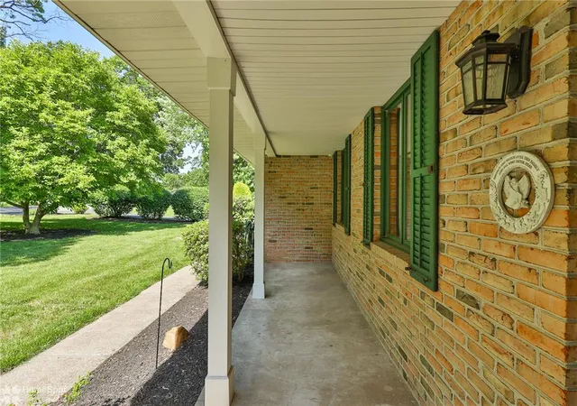Homes for sale in Upper Macungie Twp, PA | 6124 Hilltop Rd, Upper Macungie Twp, PA 18069 | MLS# 778735