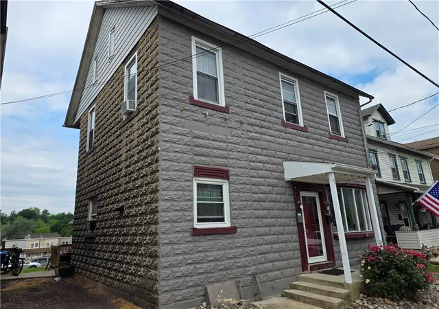 Homes for sale in Northampton Boro, PA | 1356 Newport Ave, Northampton Boro, PA 18067 | MLS# 778766