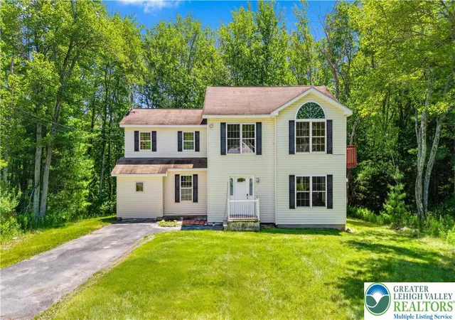 Homes for sale in Coolbaugh Twp, PA | 1229 Fern Dr, Coolbaugh Twp, PA 18346 | MLS# 778722