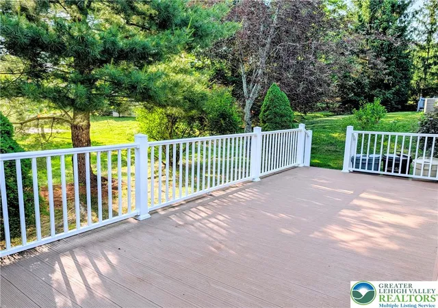 Homes for sale in Kidder Twp N, PA | 314 Golden Oaks Dr, Kidder Twp N, PA 18661 | MLS# 778531