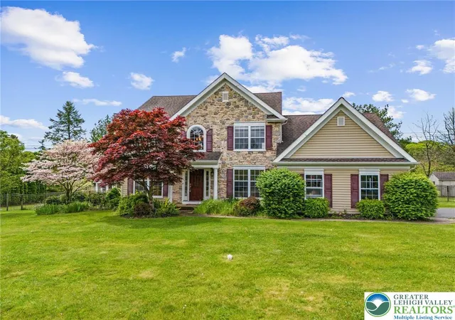 Homes for sale in Upper Macungie Twp, PA | 2190 Beechwood St, Upper Macungie Twp, PA 18069 | MLS# 778810