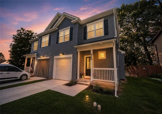 3rd image of 2955 Ithaca St, Allentown, PA 18103 | MLS# 778704