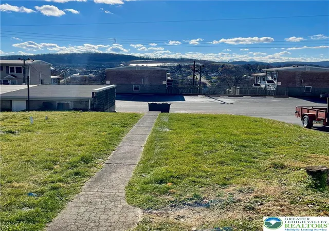 6th image of 1104 Butler St, Easton, PA 18042 | MLS# 778745