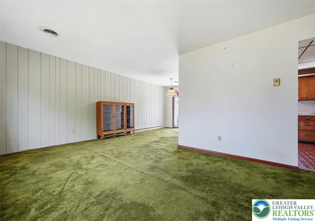 Homes for sale in Bethlehem Twp, PA | 1560 1St St, Bethlehem Twp, PA 18020 | MLS# 778669