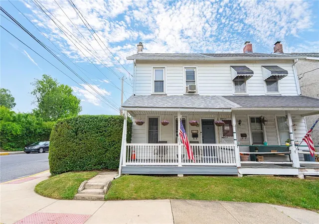 1st image of 226 5th St, Emmaus Boro, PA 18049 | MLS# 778833