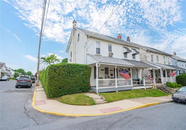 2nd image of 226 5th St, Emmaus Boro, PA 18049 | MLS# 778833