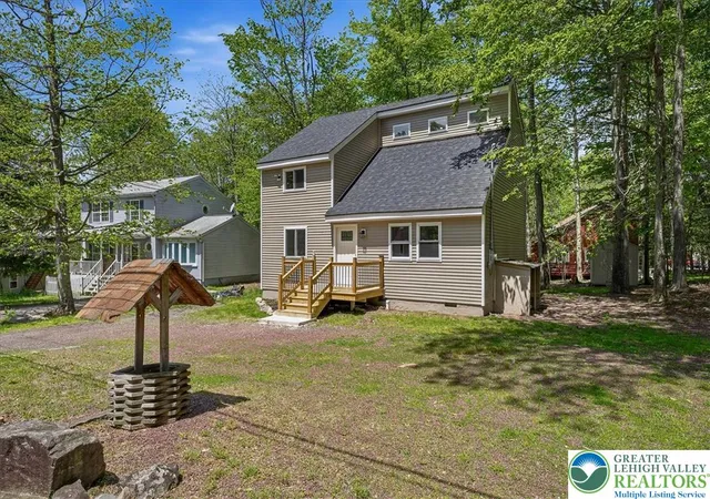 Homes for sale in Coolbaugh Twp, PA | 8592 Periwinkle Dr, Coolbaugh Twp, PA 18466 | MLS# 778834