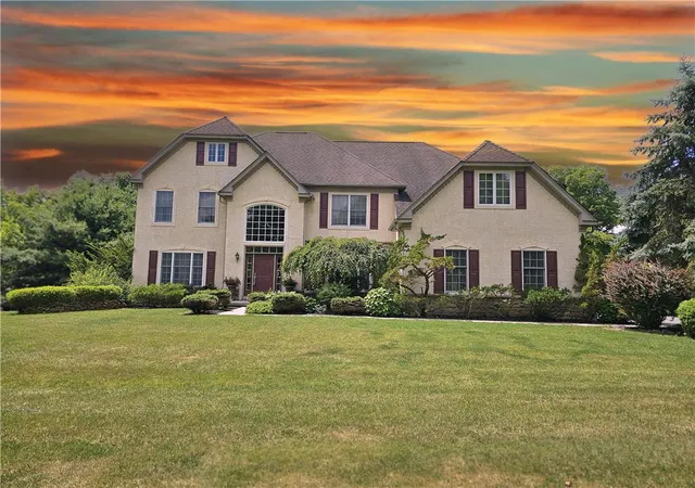 2nd image of 30 Melchor Dr, Easton, PA 18042 | MLS# 778848