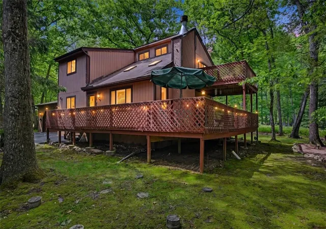 2nd image of 35 Teddyuscung Trl, Albrightsville, PA 18210 | MLS# 778908