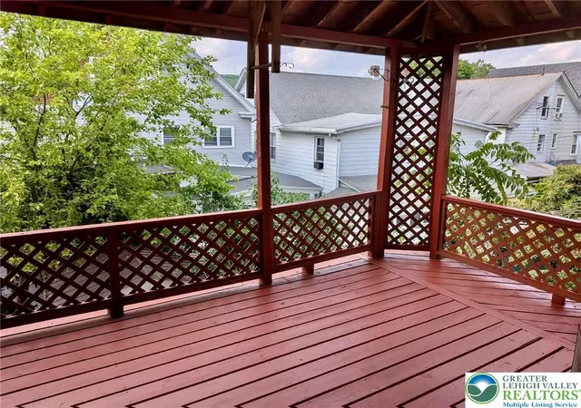 19th image of 221 E Bertsch St, Lansford, PA 18232 | MLS# 778957