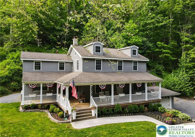 Homes for sale in Durham Twp, PA | 5309 Lehnenberg Rd, Durham Twp, PA 18930 | MLS# 778844