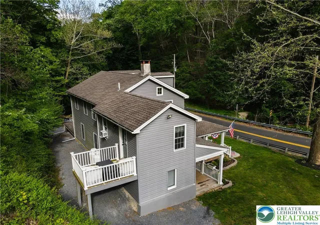 Homes for sale in Durham Twp, PA | 5309 Lehnenberg Rd, Durham Twp, PA 18930 | MLS# 778844