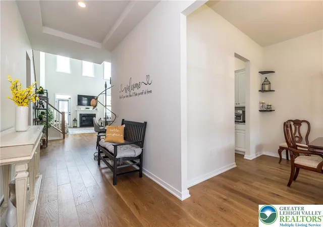 3rd image of 1815 Valley View Dr, Allentown, PA 18104 | MLS# 778935