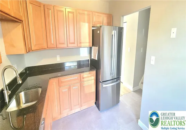 Homes for sale in Bethlehem City, PA | 419 Spring St, Bethlehem City, PA 18018 | MLS# 778723