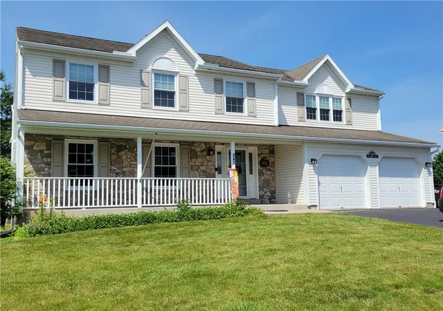 1st image of 347 Rosecliff Dr, Douglassville, PA 19518 | MLS# 779031