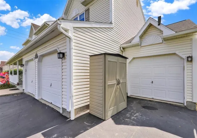 40th image of 347 Rosecliff Dr, Douglassville, PA 19518 | MLS# 779031