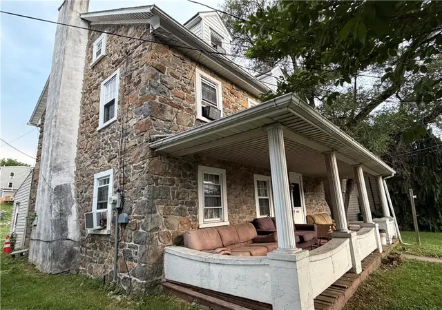 Photo 3 of Single family home for sale at 5984 Main St, Center Valley, PA 18034 | MLS# 779043 | Listing updated on 2026-07-21