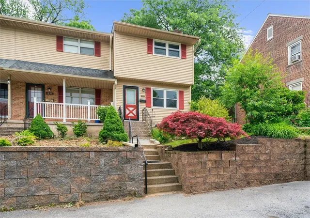 3rd image of 1259 Lehigh Pkwy, Allentown, PA 18103 | MLS# 779068