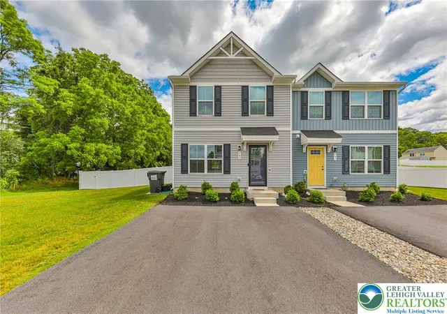 Homes for sale in Allen Twp, PA | 543 Delta Rd, Allen Twp, PA 18067 | MLS# 779059