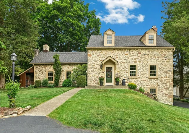 Homes for sale in Upper Milford Twp, PA | 4925 Mill Rd, Upper Milford Twp, PA 18049 | MLS# 779055