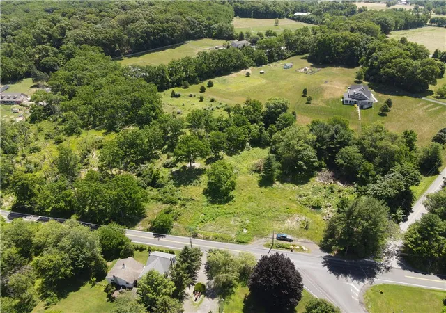 3rd image of 2804 Route 212, Coopersburg, PA 18036 | MLS# 778938