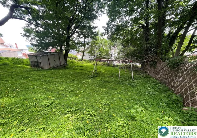 Homes for sale in Fountain Hill, PA | 1043 Jeter Ave, Fountain Hill, PA 18015 | MLS# 778978