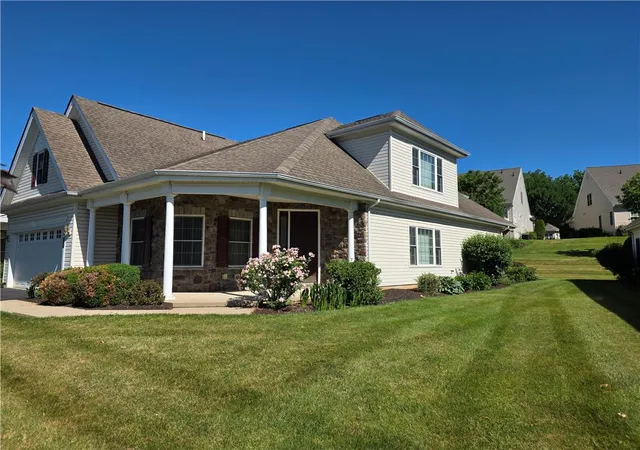 Homes for sale in Allen Twp, PA | 4105 Pine Hurst Dr, Allen Twp, PA 18067 | MLS# 779100