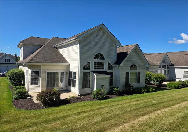Homes for sale in Allen Twp, PA | 4105 Pine Hurst Dr, Allen Twp, PA 18067 | MLS# 779100