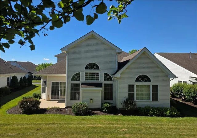 Homes for sale in Allen Twp, PA | 4105 Pine Hurst Dr, Allen Twp, PA 18067 | MLS# 779100