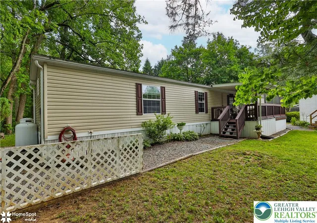 Homes for sale in Northampton, PA | 3441 Franklin Sq, Northampton, PA 18067 | MLS# 778636