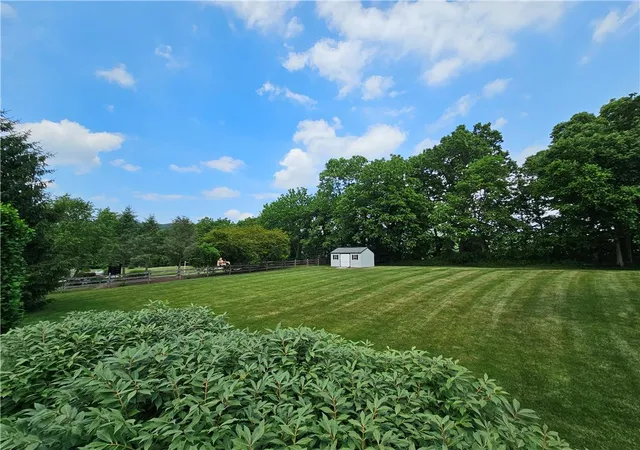 Photo 2 of Single family home for sale at 115 Fox Run, Easton, PA 18042 | MLS# 778994 | Listing updated on 2026-08-28