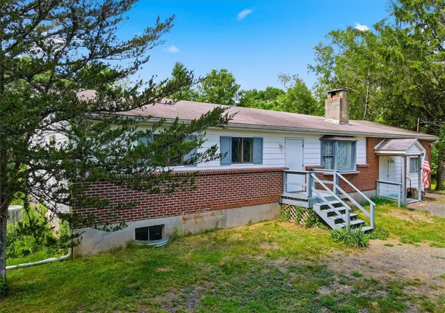 2nd image of 2631 Mountain Rd, Jackson Twp, PA 18360 | MLS# 779160