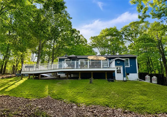 Homes for sale in Chestnuthill Twp, PA | 179 Darcy Dr, Chestnuthill Twp, PA 18353 | MLS# 779121