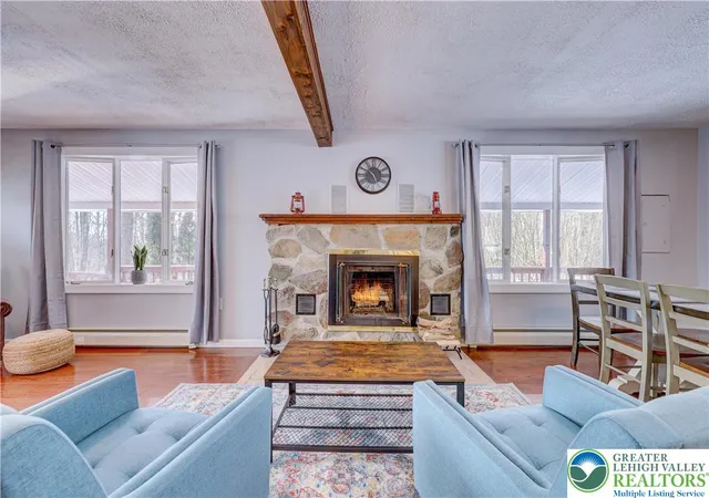 Photo 2 of Sale Pending at 143 Cathleen Dr, East Stroudsburg, PA 18302 | MLS# 779210 | Listing updated on 2026-06-24