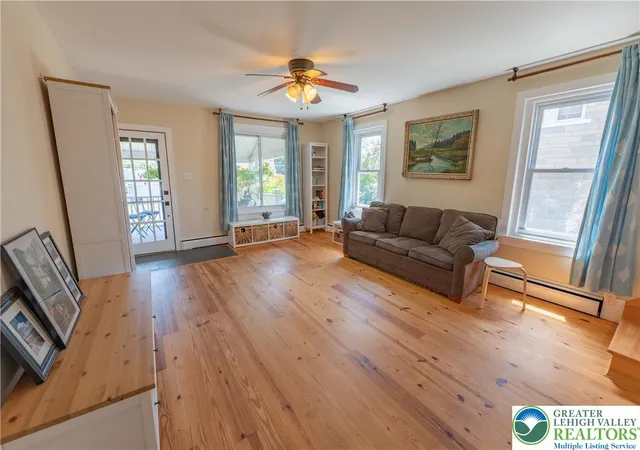 5th image of 661 North St, Emmaus Boro, PA 18049 | MLS# 779129