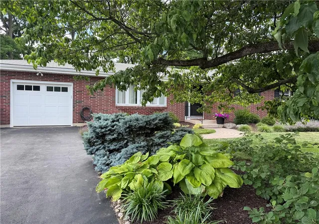 Photo 3 of Sale Pending at 5334 Egypt Rd, Laurys Station, PA 18059 | MLS# 779221 | Listing updated on 2026-06-21