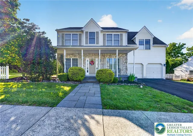 Homes for sale in Milford Twp, PA | 1702 Red Bud Rd, Milford Twp, PA 18951 | MLS# 779240