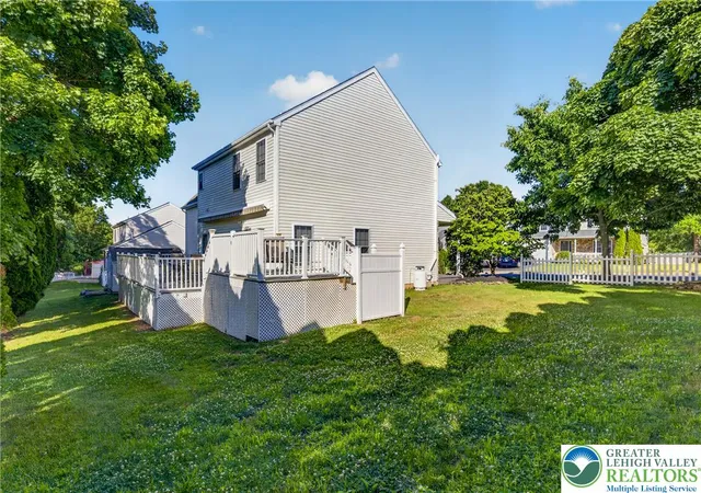 Homes for sale in Milford Twp, PA | 1702 Red Bud Rd, Milford Twp, PA 18951 | MLS# 779240