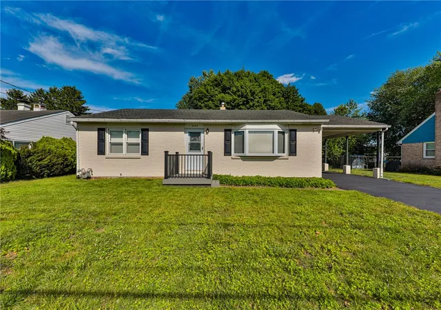 Homes for sale in Bethlehem Twp, PA | 3152 Hodle Ave, Bethlehem Twp, PA 18045 | MLS# 779167