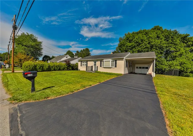 Homes for sale in Bethlehem Twp, PA | 3152 Hodle Ave, Bethlehem Twp, PA 18045 | MLS# 779167