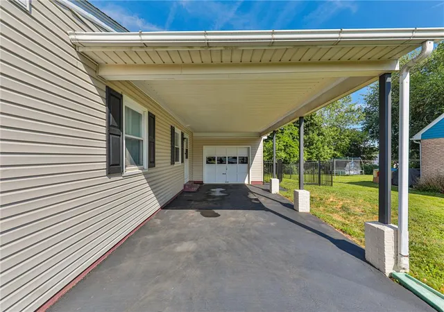 Homes for sale in Bethlehem Twp, PA | 3152 Hodle Ave, Bethlehem Twp, PA 18045 | MLS# 779167