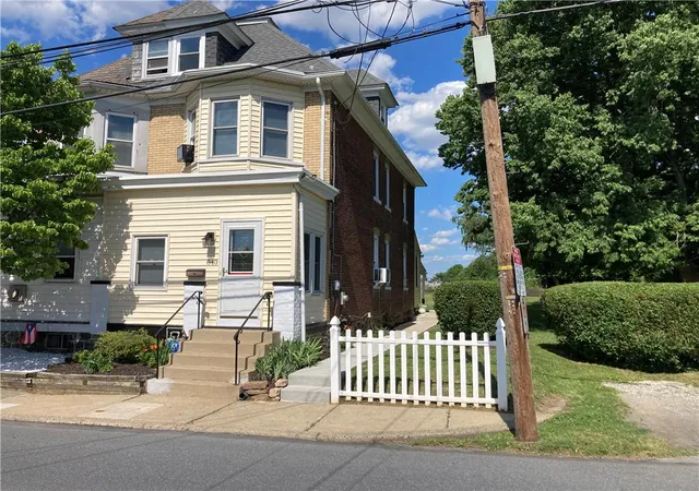 2nd image of 840 Packer, Easton, PA 18042 | MLS# 779151