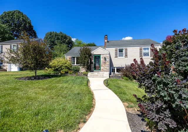 Photo 1 of Sale Pending at 1133 Highland Ave, Bethlehem, PA 18018 | MLS# 779226 | Listing updated on 2026-07-22