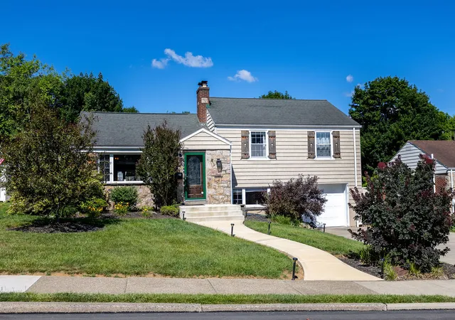 Photo 2 of Sale Pending at 1133 Highland Ave, Bethlehem, PA 18018 | MLS# 779226 | Listing updated on 2026-07-22