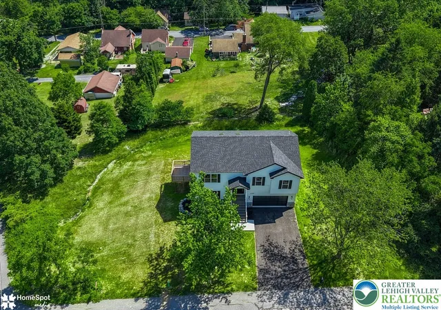 Homes for sale in Washington Twp, PA | 2212 Skyline Dr, Washington Twp, PA 18080 | MLS# 779272