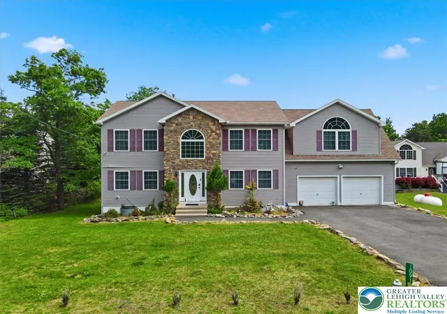 Homes for sale in Tunkhannock Twp, PA | 1091 Clover Rd, Tunkhannock Twp, PA 18334 | MLS# 779279
