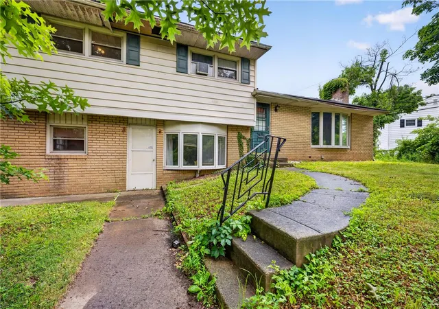 4th image of 933 Big Oak Rd, Yardley, PA 19067 | MLS# 779004